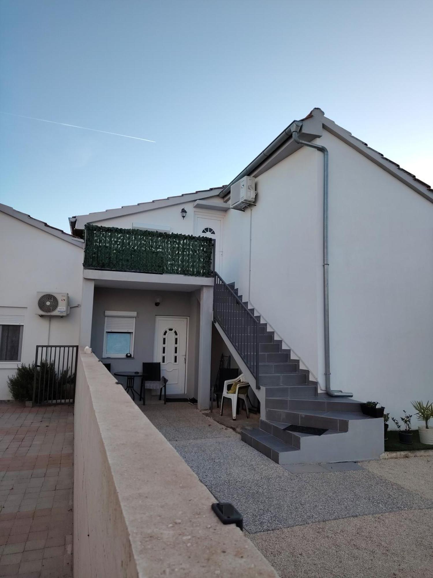 Apartman Enia Murvica  المظهر الخارجي الصورة